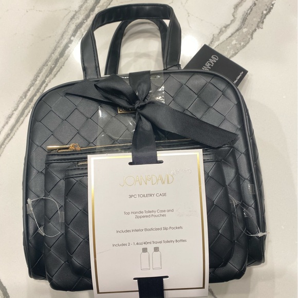 Joan & David Bags Nwt Joan David 3pc Toiletry Case Poshmark